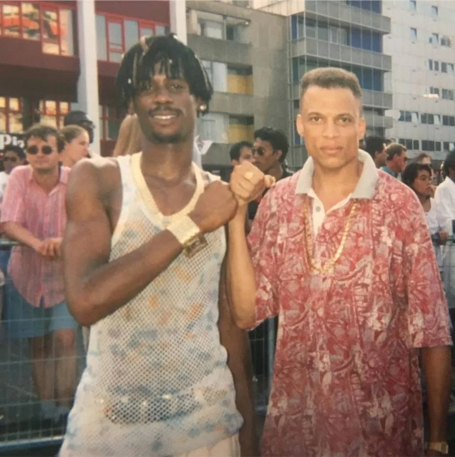 DJ Moortje with friends