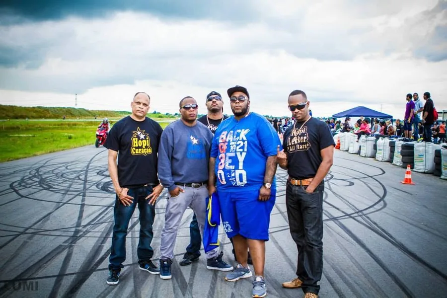 DJ Moortje with friends