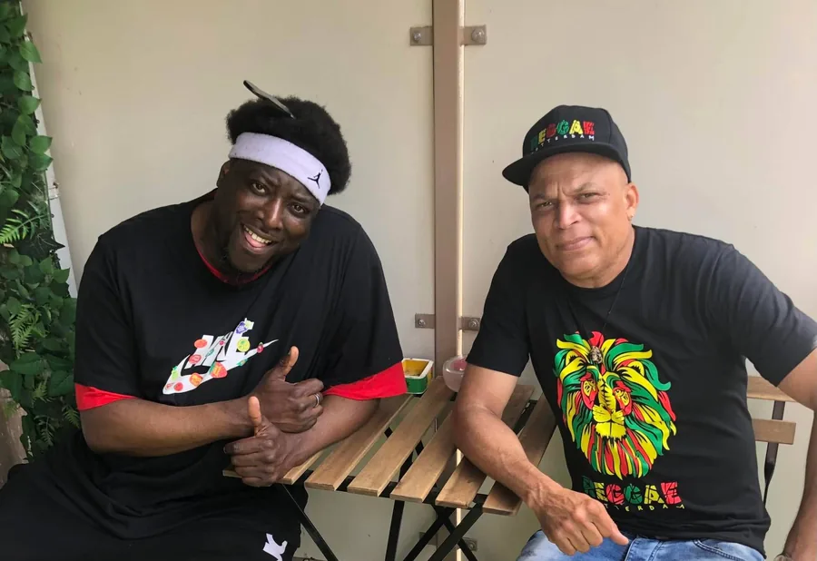 DJ Moortje with friends